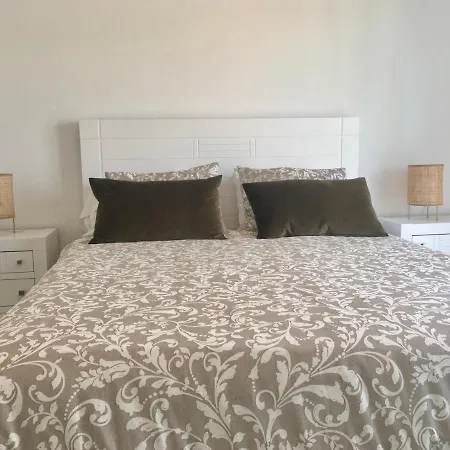 Torrezinha- Moradia Moderna Em Com Piscina Feriehus Salir de Porto