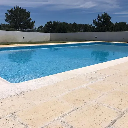 Holiday home Torrezinha- Moradia Moderna Em Com Piscina *
